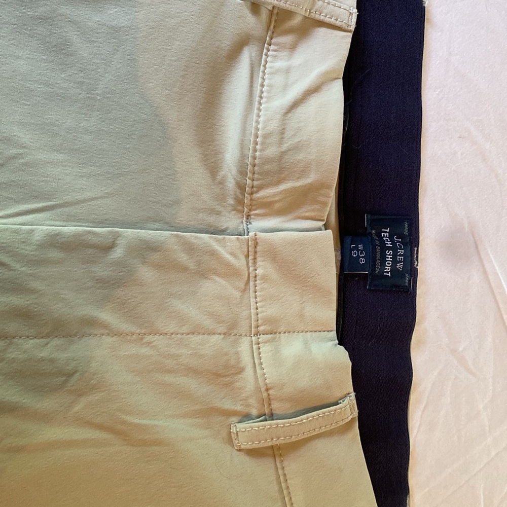 J.Crew Beige Tech Shorts w 38 l 9 - Picture 3 of 5